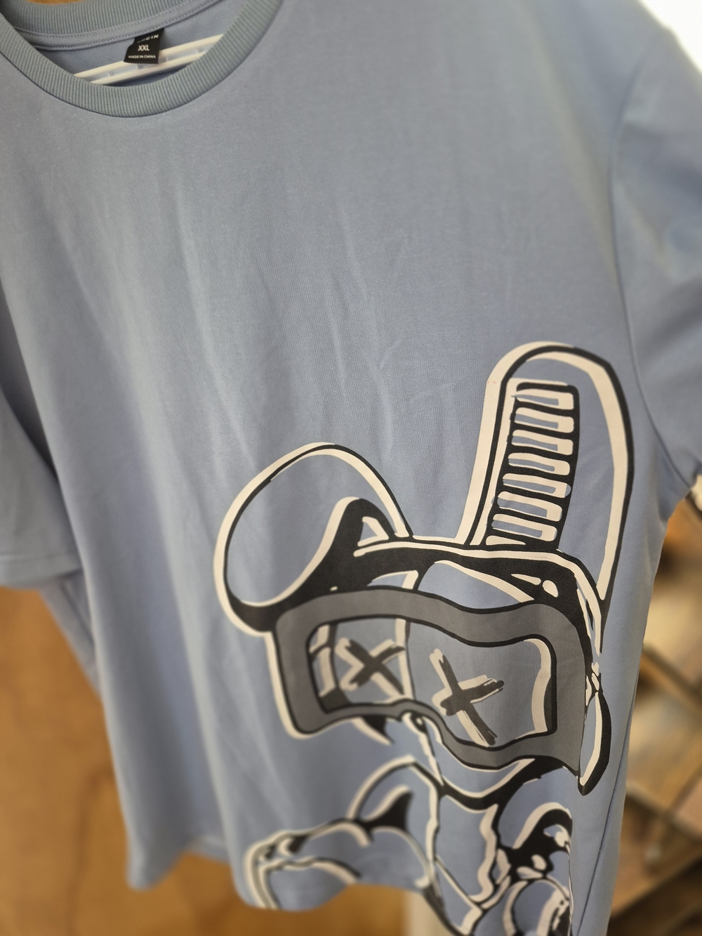 SHEIN Light Blue Short Sleeve Tee with Dive Mask Graphic